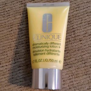 Clinique moisturizing lotion +